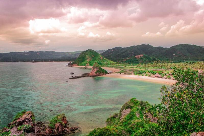 Seger Kuta Beach