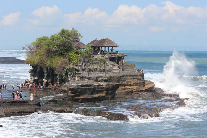 tanah lot