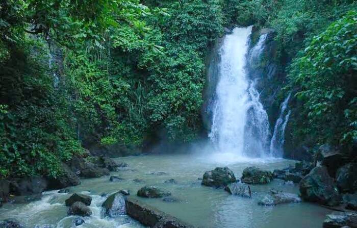 Air Terjun Subik Tuha Danau Ranau