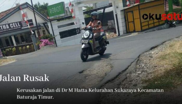 Jalan Berlobang dan Bergelombang, Pengendara Bergoyang Akhirnya Tumbang