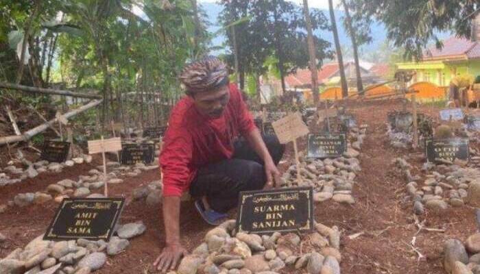 Terkubur Puluhan Tahun, 7 Jasad Masih Utuh Ketika Dibongkar Gegerkan Warga