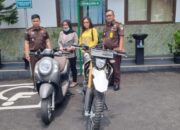 Barang Bukti Arisan Bodong Dikembalikan ke Korban, Termasuk Honda Brio