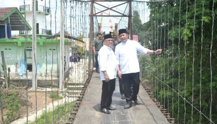 Herman Deru Hadiri Pengajian bersama Majelis Taklim se Kecamatan Baturaja Barat