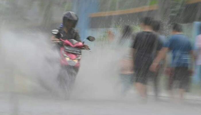 Senin Curah Hujan di OKU Ekstrim, BPBD OKU Minta Warga Waspada