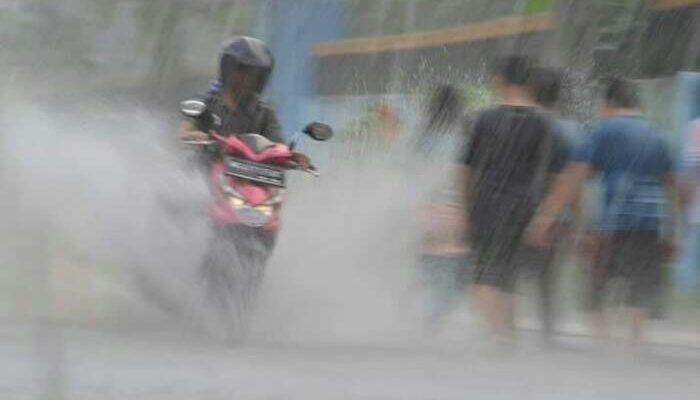 Hujan Awet dari Jumat Malam hingga Sabtu Pagi, BPBD OKU Sebut Ini Pemicunya