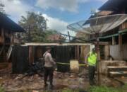 Diduga Korsleting Listrik, Rumah Habis Terbakar, Pemilik Rumah Bengong