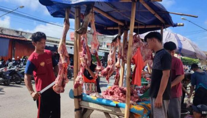 Di Pasar Ini Harga Daging Sapi Bertahan Rp 150 ribu Per Kg