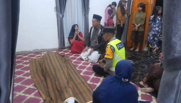 Wanita Paruh Baya Diduga Tewas Terpanggang di Kebun Karet