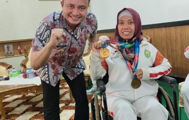 Desmawati Atlet Catur NPCI OKU Gondol Dua Emas di Peparnas Solo XVII 2024