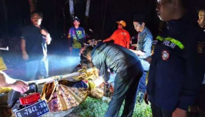 Pria Gangguan Jiwa Meregang Nyawa di Kebun Karet