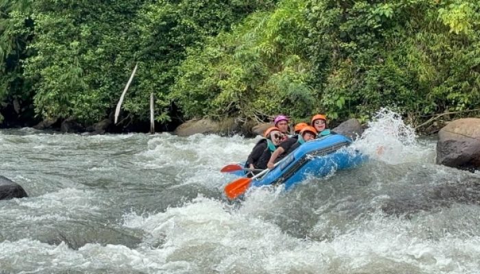Serunya Berarung Jeram dì Bedegung, Antara Keindahan dan Pemacu Adrenalin