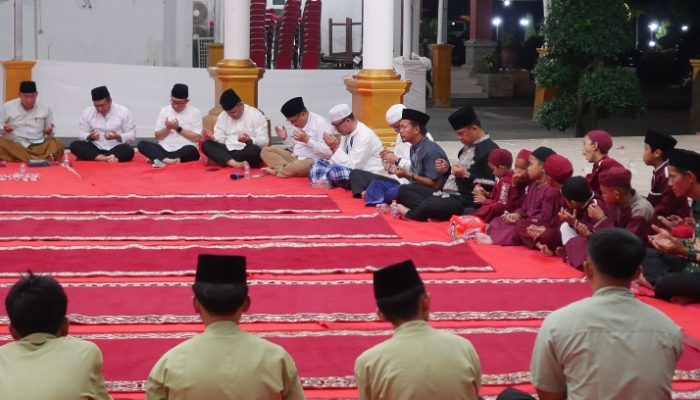 Tutup Tahun 2025 dengan Doa Bersama Anak Yatim