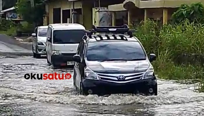 Debit Air Sungai Ogan Bertambah, Asisten I Setda OKU Intruksikan BPBD OKU Cek Lokasi Rawan Banjir