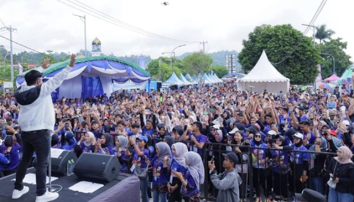 Band Republik Pukau Ribuan Penonton di Acara Rund Ranau HUT Kabupaten OKU Selatan