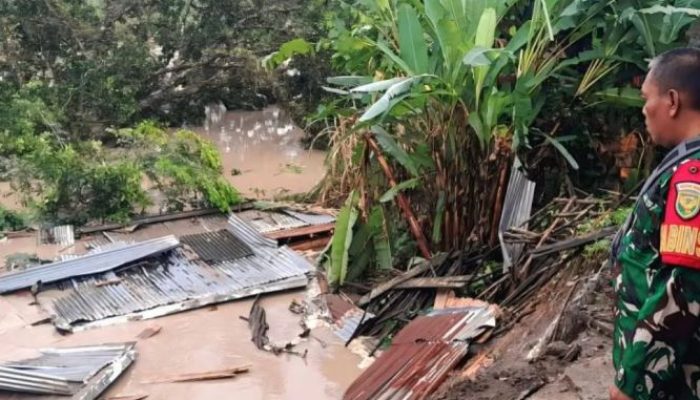 Sungai Lubai Meluap, Banjir dan Longsor Terjang Muara Enim