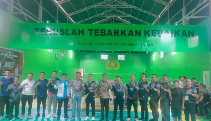 Kapolres OKU Selatan Buka Turnamen Badminton Kapolres Cup