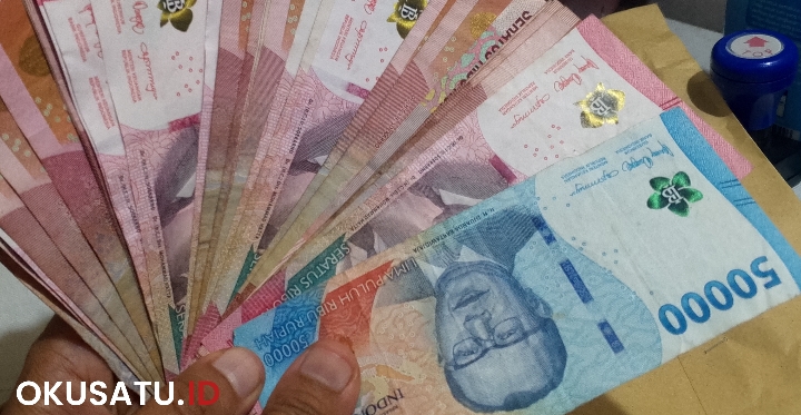 Pengemudi Ojek Online (Ojol) akan menerima Tunjangan Hari Raya (THR) menjelang lebaran idul fitri 2026. THR akan mulai didistribusikan ke ratusan ribu pengemudi ojol mulai H-14 atau dua pekan sebelum lebaran.