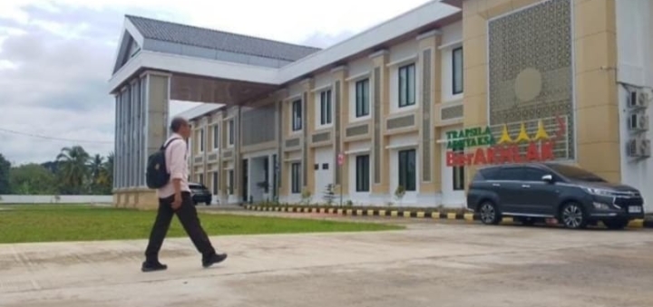 Kejari OKU tengah serius memeriksa saksi-saksi terkait dugaan korupsi di salah satu OPD di Kabupaten OKU.