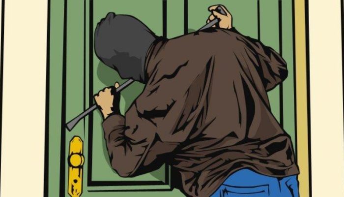 Maling Pesta Pora, Gondol Puluhan Suku Emas, dan Uang Rp 20 Juta