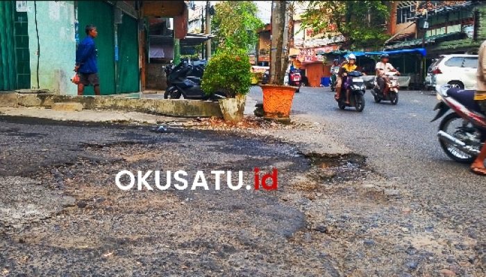 Jalan Lorong Sunda Terabaikan, Bertahun-tahun Rusak Tanpa Solusi