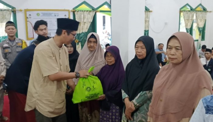 Baznas OKU Salurkan Ratusan Paket Sembako dari PT Semen Baturaja