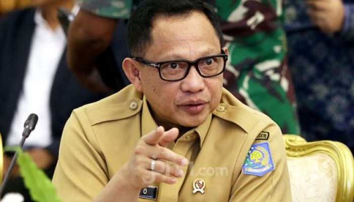 Libur Hari Raya, Mendagri Larang Kepala Daerah Liburan