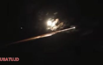 – Heboh “meteor” jatuh di daerah Gedung Aji, Tulang Bawang, Lampung beredar luas di jagat media ditepis Polda Lampung.