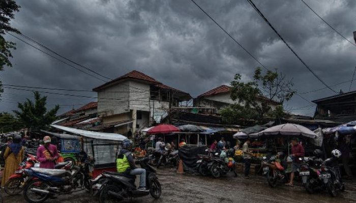 Langit OKU Raya Mendung Seharian! BMKG Prediksi Hujan Ringan Guyur Hampir Seluruh Sumsel Hari Ini