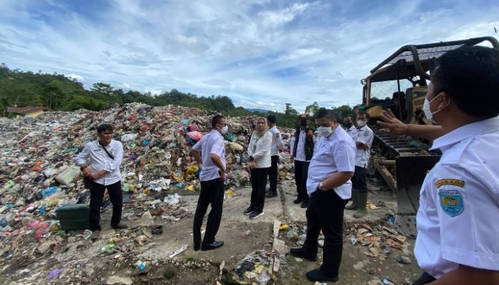 Sekda OKU Selatan Monitoring TPA Pelawi, Perkuat Sistem Pengelolaan Sampah 