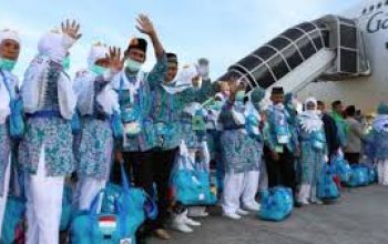 Ilustrasi : JCH asal kabupaten OKU Timur dilepas menuju Arab Saudi.