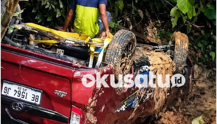 Mobil Masuk Jurang di Tikungan Lebak Liku Jago Pulai Beringin, Perjalanan Menuju Lampung Berakhir Nahas