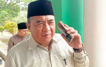 Kepala BKPSDM OKU Nanang Nurzaman