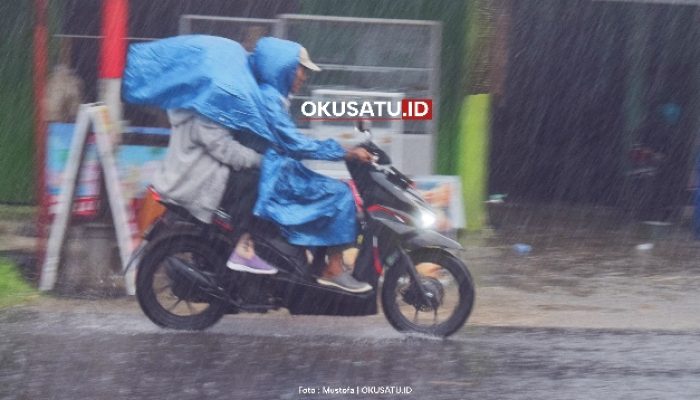 Pagi – Siang Panas Bedengkang, Sore – Malam Hujan Mendadak, BMKG Ungkap Pemicunya