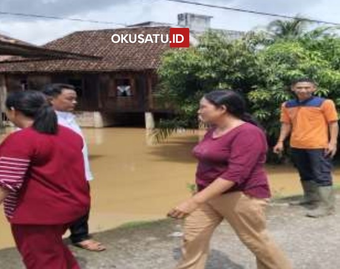 Ratusan rumah terdampak banjir, akibat hujan deras yang turun pada Sabtu 2 Mei 2026 malam. Hujan deras, diketahui turun sejak pukul 22.00 wib hingga Minggu pagi sekira pukul 06.00 wib.