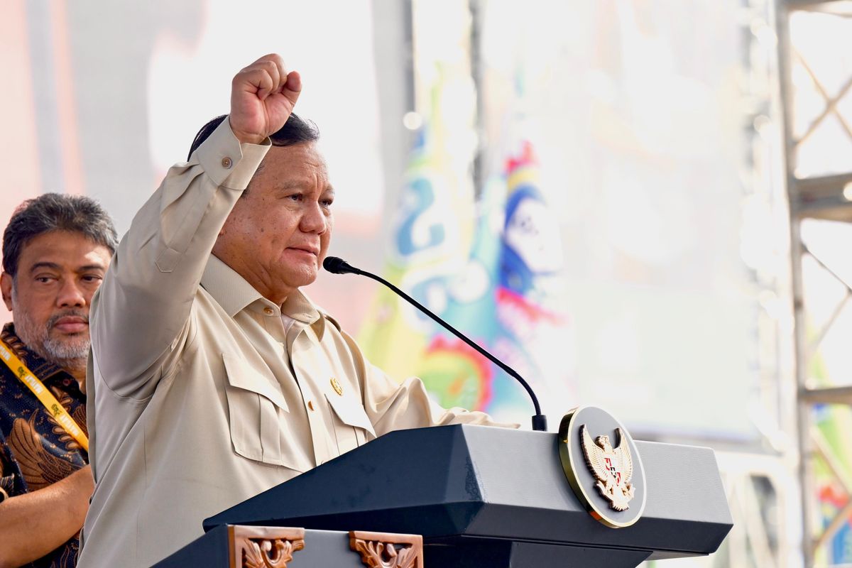 Negara dipastikan akan membela buruh. Penegasan ini dilontarkan Presiden RI Prabowo Subianto, pada perayaan Hari Buruh Internasional yang digelar di Monas, Jakarta, 1 Mei 2026.